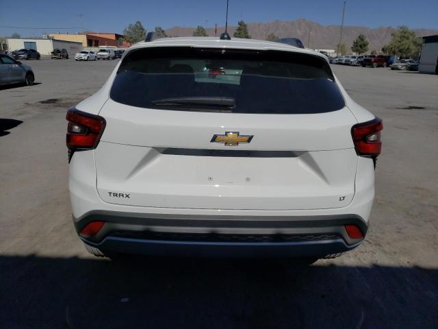 KL77LHE26RC178261 - 2024 CHEVROLET TRAX 1LT WHITE photo 6