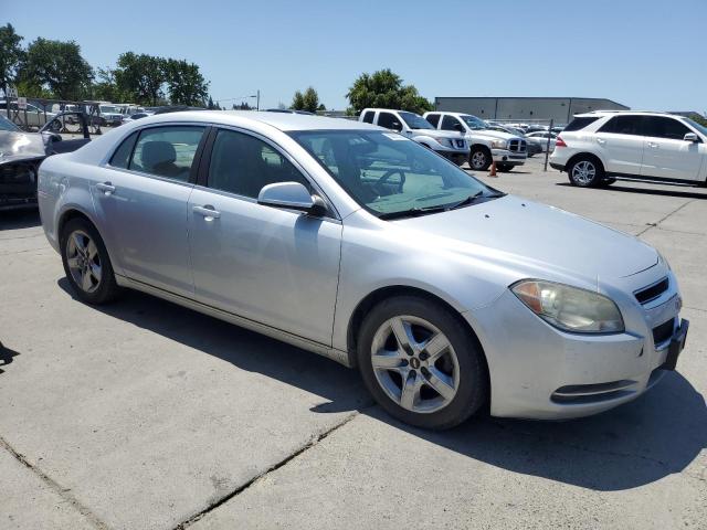 1G1ZC5E05AF198814 - 2010 CHEVROLET MALIBU 1LT 银色 照片 4