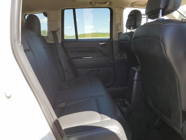 1C4NJDEB2GD714557 - 2016 JEEP COMPASS LATITUDE WHITE photo 11
