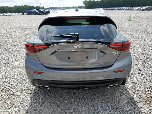 SJKCH5CP3HA017423 - 2017 INFINITI QX30 BASE GRAY photo 6