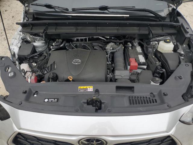 5TDHZRBH9NS570678 - 2022 TOYOTA HIGHLANDER XLE SILVER photo 12