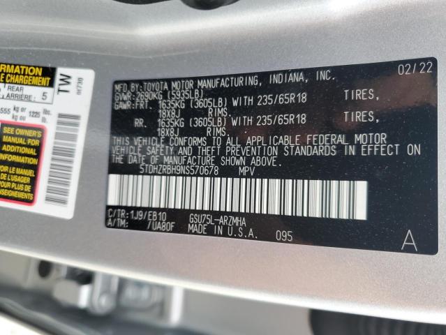 5TDHZRBH9NS570678 - 2022 TOYOTA HIGHLANDER XLE SILVER photo 14