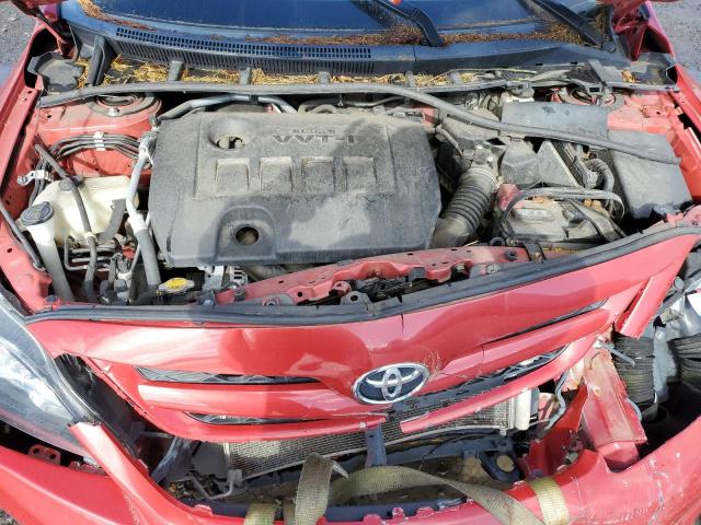 2T1BU4EE7DC921720 - 2013 TOYOTA COROLLA BASE RED photo 11