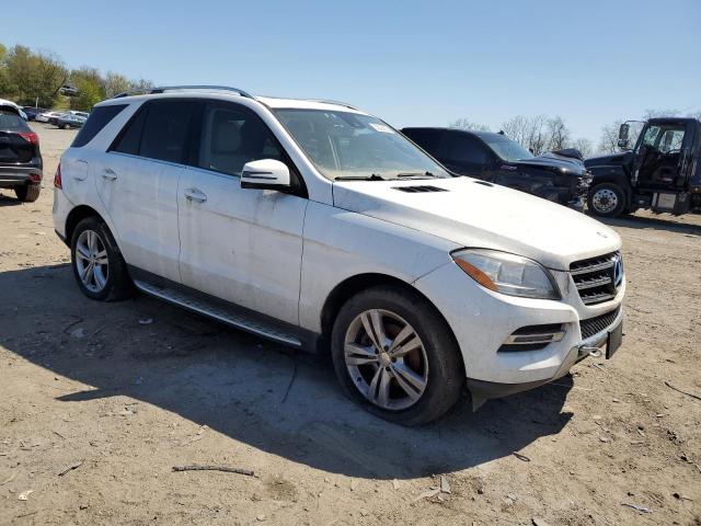 4JGDA5HB7FA461616 - 2015 MERCEDES-BENZ ML 350 4MATIC WHITE photo 4