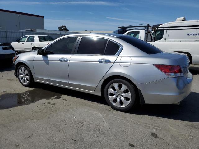 1HGCP36829A030732 - 2009 HONDA ACCORD EXL SILVER photo 2