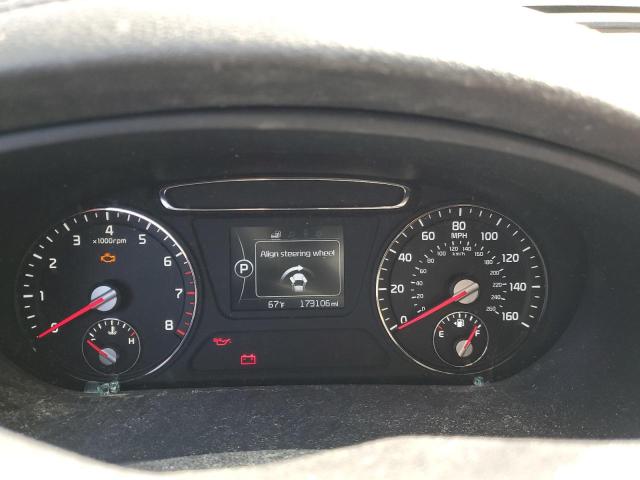 5XYPG4A34GG109723 - 2016 KIA SORENTO LX GRAY photo 9