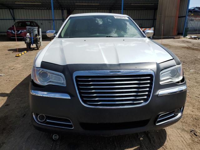 2C3CCAEG3DH505052 - 2013 CHRYSLER 300C WHITE photo 5