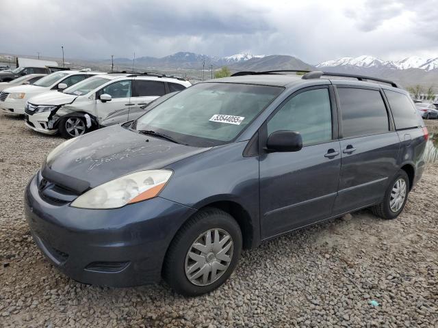 2010 TOYOTA SIENNA CE, 