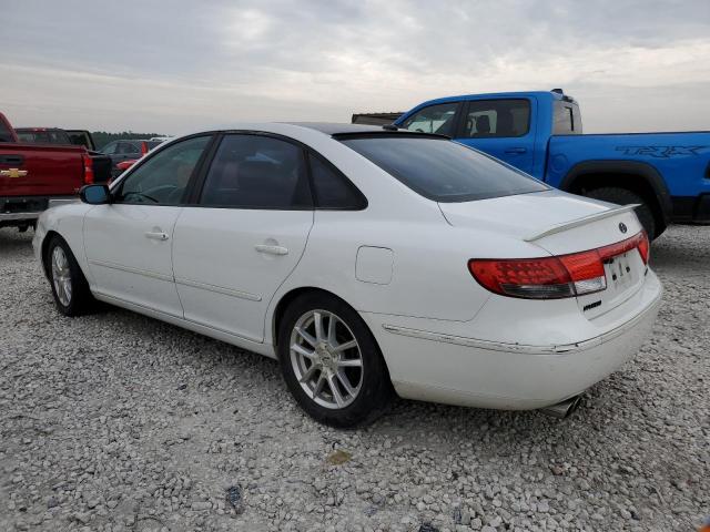 KMHFC46FX7A234070 - 2007 HYUNDAI AZERA SE WHITE photo 2