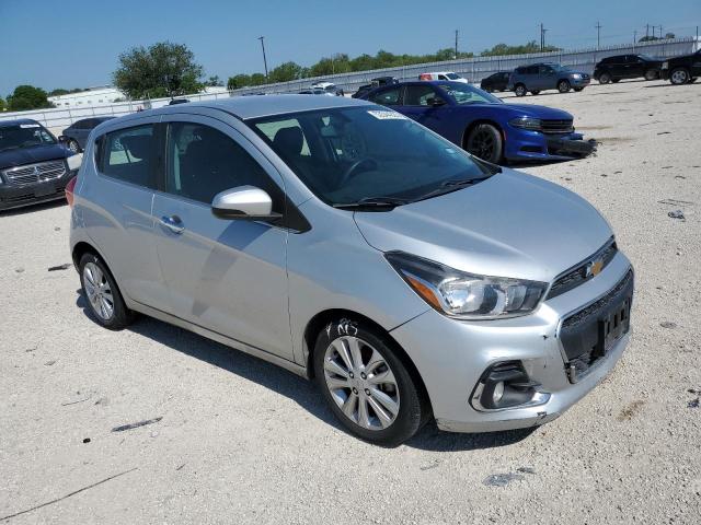 KL8CF6SA9HC839829 - 2017 CHEVROLET SPARK 2LT SILVER photo 4