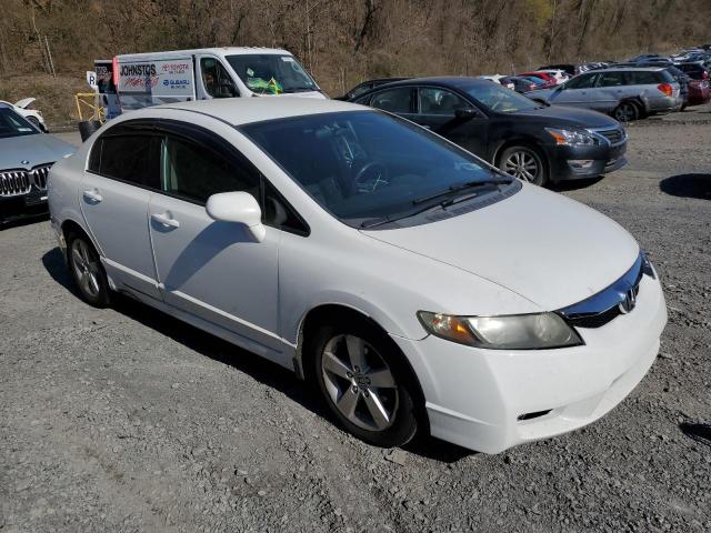 2HGFA1F67AH548195 - 2010 HONDA CIVIC LX-S თეთრი ფოტო 4