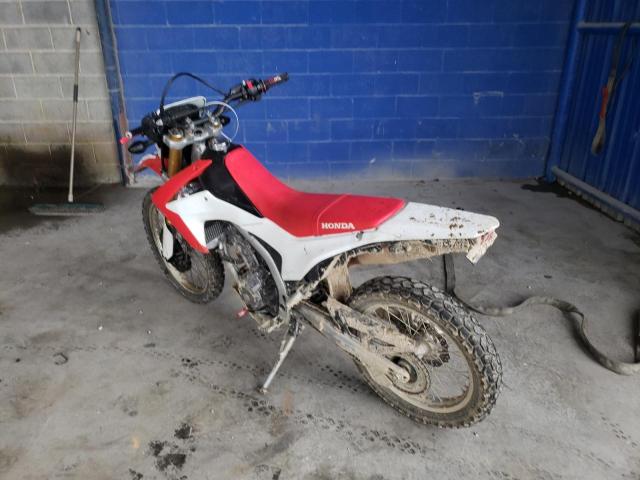 MLHMD3815G5300292 - 2016 HONDA CRF250 L RED photo 3