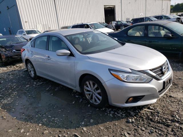 1N4AL3AP5HC209033 - 2017 NISSAN ALTIMA 2.5 SILVER photo 4