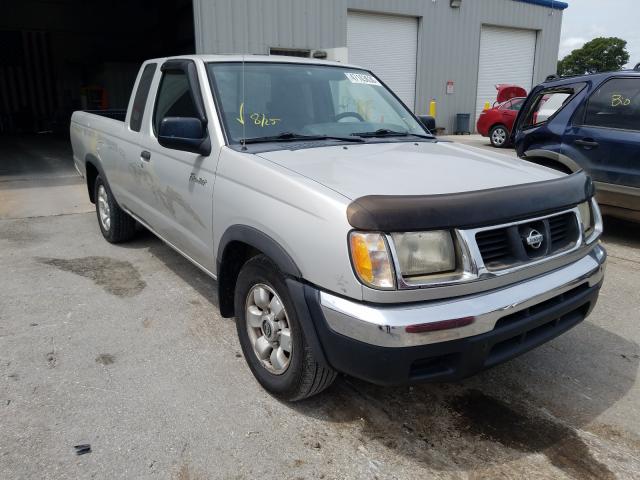 1N6DD26S9WC354310 - 1998 NISSAN FRONTIER KING CAB XE SILVER photo 1