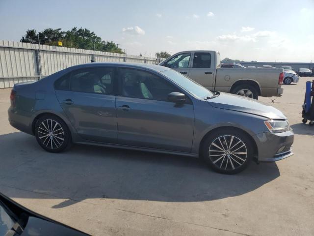 3VWD17AJ6GM347352 - 2016 VOLKSWAGEN JETTA SPORT GRAY photo 4