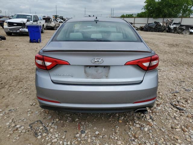 5NPE24AF2FH122266 - 2015 HYUNDAI SONATA SE SILVER photo 6