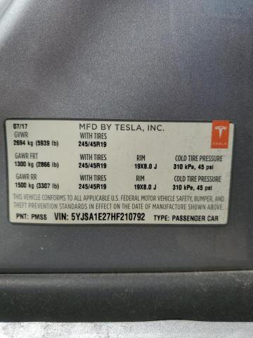 5YJSA1E27HF210792 - 2017 TESLA MODEL S ვერცხლისფერი ფოტო 13