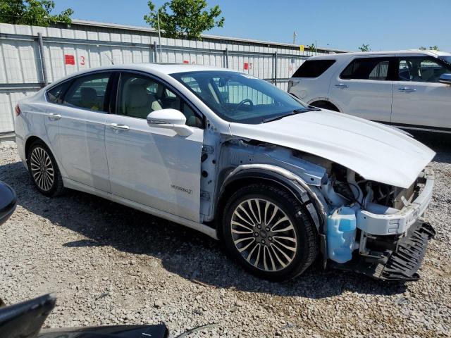 3FA6P0RU9JR111603 - 2018 FORD FUSION TITANIUM/PLATINUM HEV WHITE photo 4