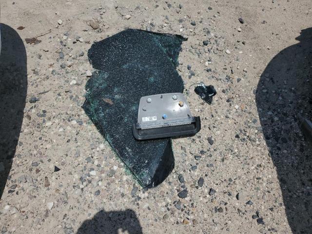 WBA3C3G52FNT51217 - 2015 BMW 320 I XDRIVE WHITE photo 12