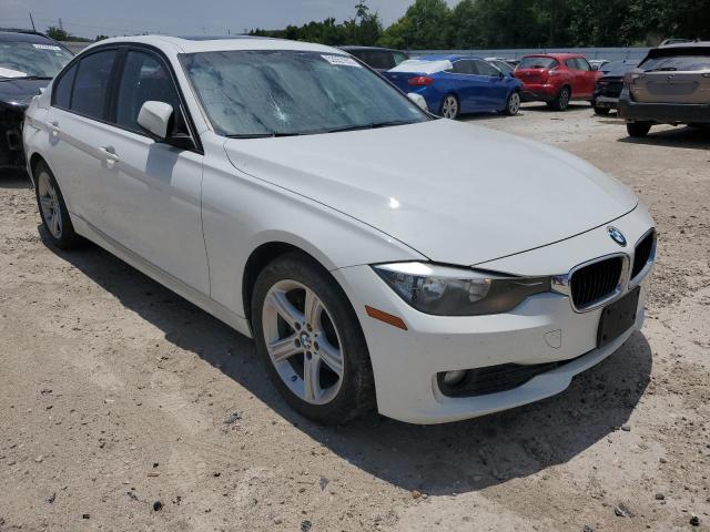 WBA3C3G52FNT51217 - 2015 BMW 320 I XDRIVE WHITE photo 4