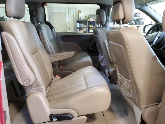 2C4RC1CG1FR674900 - 2015 CHRYSLER TOWN & COU TOURING L RED photo 11