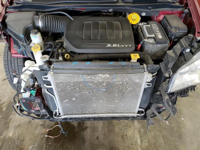 2C4RC1CG1FR674900 - 2015 CHRYSLER TOWN & COU TOURING L RED photo 12