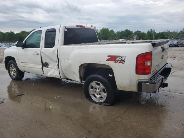 1GCSKSE33AZ282309 - 2010 CHEVROLET SILVERADO K1500 LT WHITE photo 2