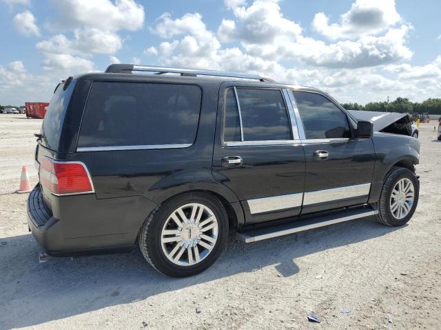 5LMFU27558LJ08371 - 2008 LINCOLN NAVIGATOR შავი ფოტო 3