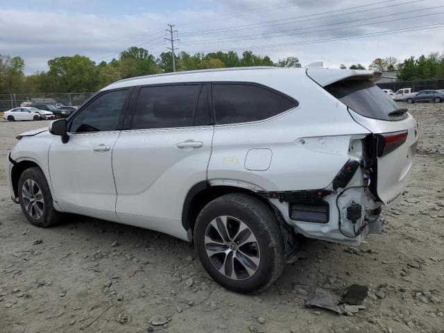 5TDGZRBHXNS591325 - 2022 TOYOTA HIGHLANDER XLE WHITE photo 2