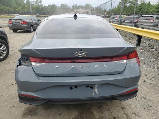 KMHLL4AG8MU135986 - 2021 HYUNDAI ELANTRA SE GRAY photo 6