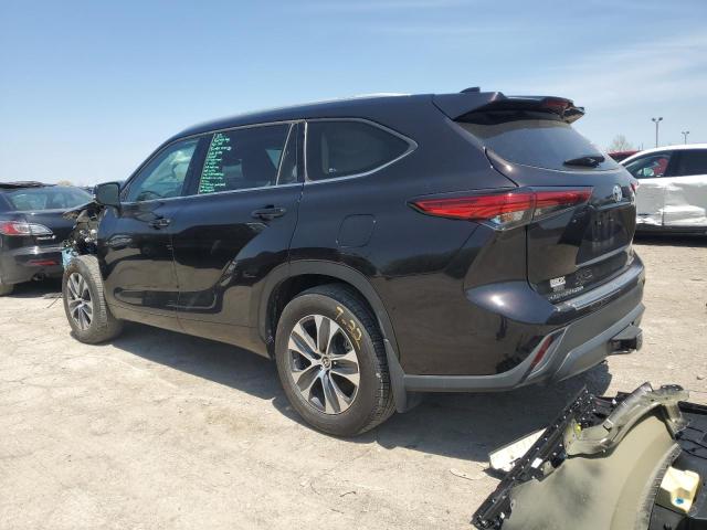 5TDGZRBH6NS234336 - 2022 TOYOTA HIGHLANDER XLE 紫色 照片 2