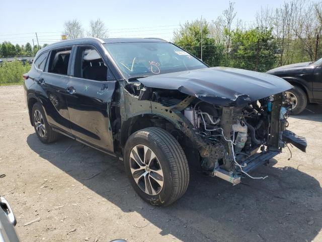 5TDGZRBH6NS234336 - 2022 TOYOTA HIGHLANDER XLE 紫色 照片 4