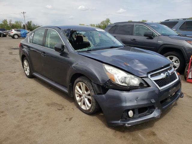 4S3BMBA66E3036728 - 2014 SUBARU LEGACY 2.5I GRAY photo 4