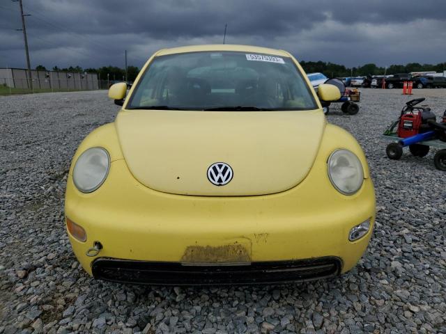 3VWBC21C9YM407468 - 2000 VOLKSWAGEN NEW BEETLE GL 黄色 照片 5