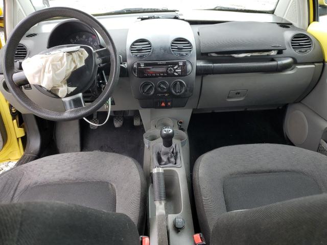 3VWBC21C9YM407468 - 2000 VOLKSWAGEN NEW BEETLE GL 黄色 照片 8