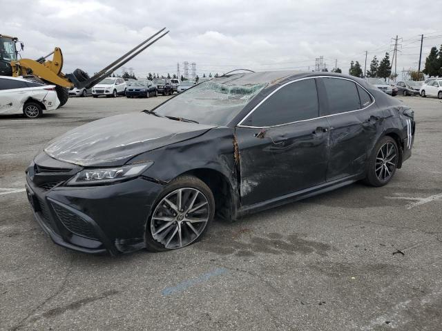 4T1G11AK2RU257812 - 2024 TOYOTA CAMRY SE NIGHT SHADE BLACK photo 1