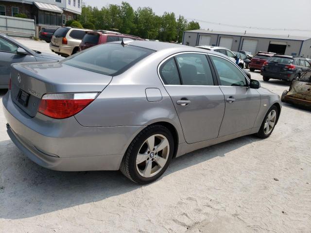 WBANF33516CS35556 - 2006 BMW 525 XI GRAY photo 3