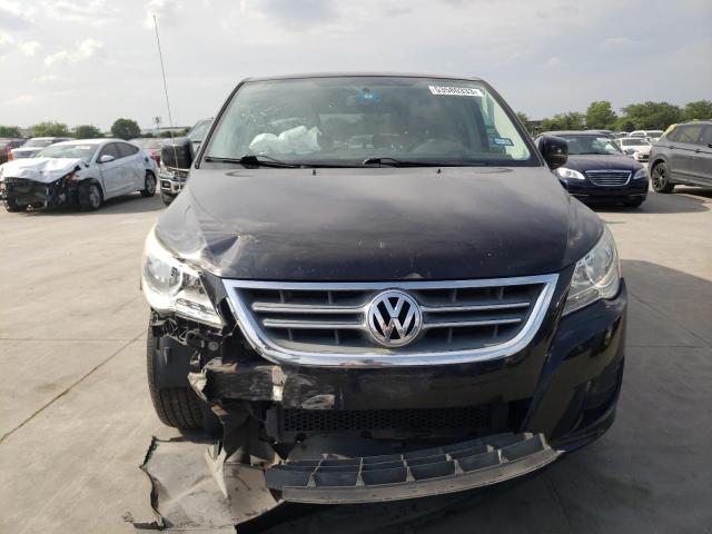 2V4RW3D12AR306060 - 2010 VOLKSWAGEN ROUTAN SE BLACK photo 5