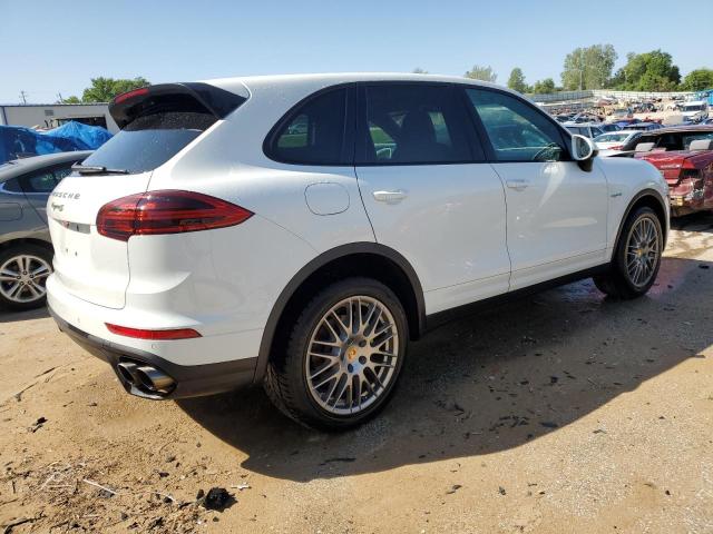 WP1AE2A24FLA50648 - 2015 PORSCHE CAYENNE SE HYBRID WHITE photo 3