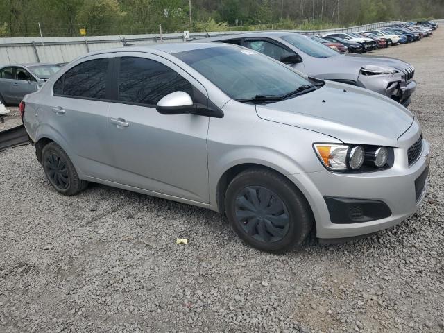 1G1JA5SH6G4132628 - 2016 CHEVROLET SONIC LS SILVER photo 4