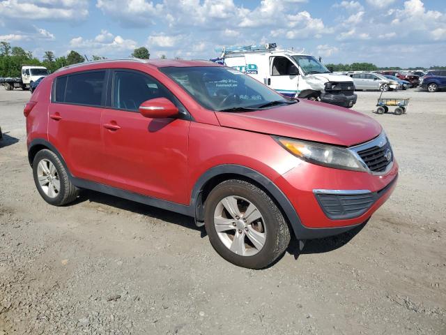 KNDPB3A25B7027960 - 2011 KIA SPORTAGE LX RED photo 4