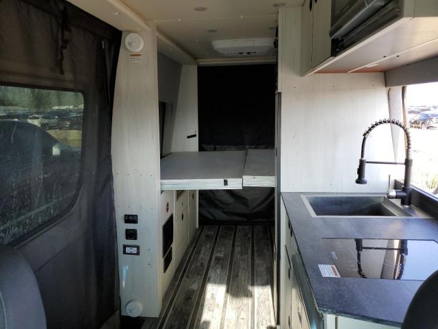 W1W4EBVYXKT017682 - 2019 MERCEDES-BENZ SPRINTER 2500 Weiß Foto 10