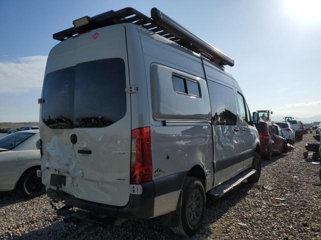 W1W4EBVYXKT017682 - 2019 MERCEDES-BENZ SPRINTER 2500 Weiß Foto 3