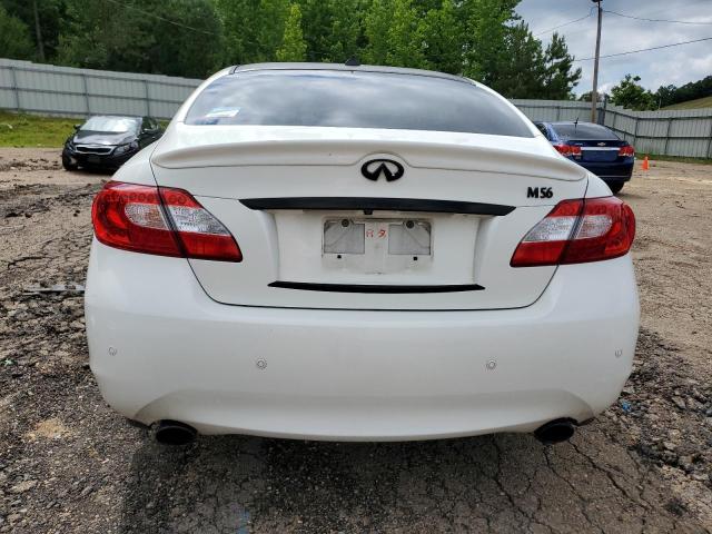 JN1AY1APXDM540116 - 2013 INFINITI M56 WHITE photo 6