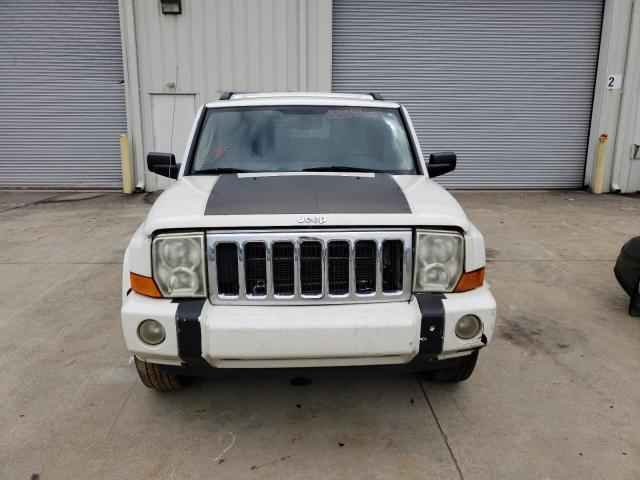 1J8HG48K36C301180 - 2006 JEEP COMMANDER WHITE photo 5