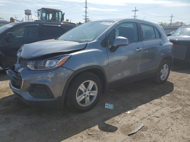 3GNCJKSB9LL149672 - 2020 CHEVROLET TRAX LS GRAY photo 1