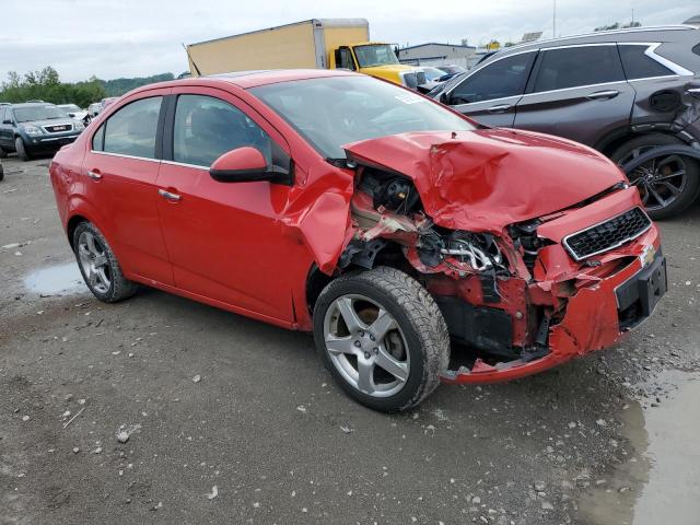 1G1JE5SH2D4185312 - 2013 CHEVROLET SONIC LTZ RED photo 4