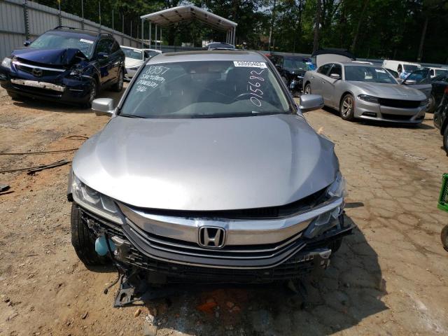 1HGCR3F00HA015682 - 2017 HONDA ACCORD EXL SILVER photo 5