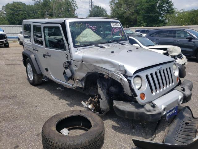 1C4BJWEG6CL209941 - 2012 JEEP WRANGLER U SAHARA SILVER photo 4