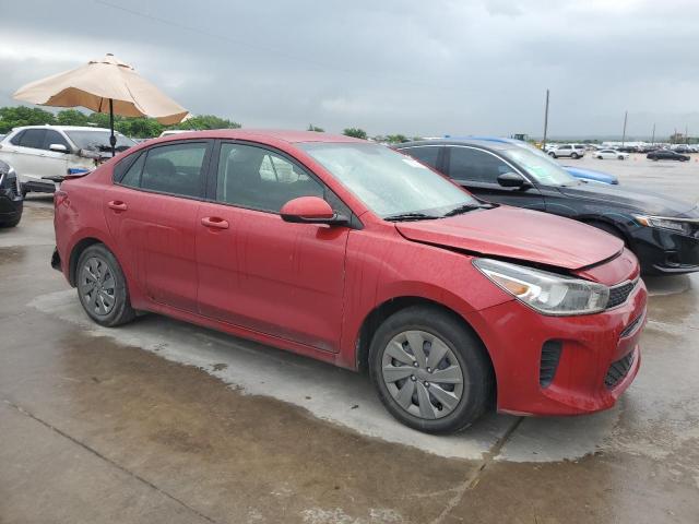 3KPA24AD1LE358453 - 2020 KIA RIO LX RED photo 4